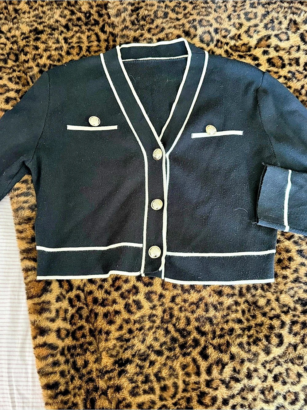 Contrast Trim Button-Front Cardigan Black